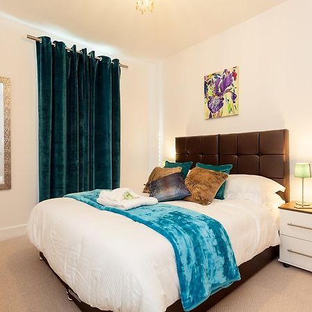 ريدهيل Self-Contained Town Centre One Bedroom Apartments By Helmswood Serviced Apartments المظهر الخارجي الصورة
