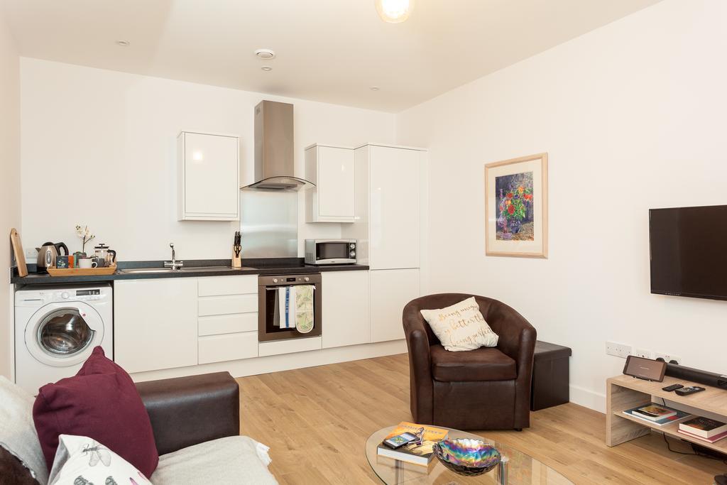 ريدهيل Self-Contained Town Centre One Bedroom Apartments By Helmswood Serviced Apartments المظهر الخارجي الصورة